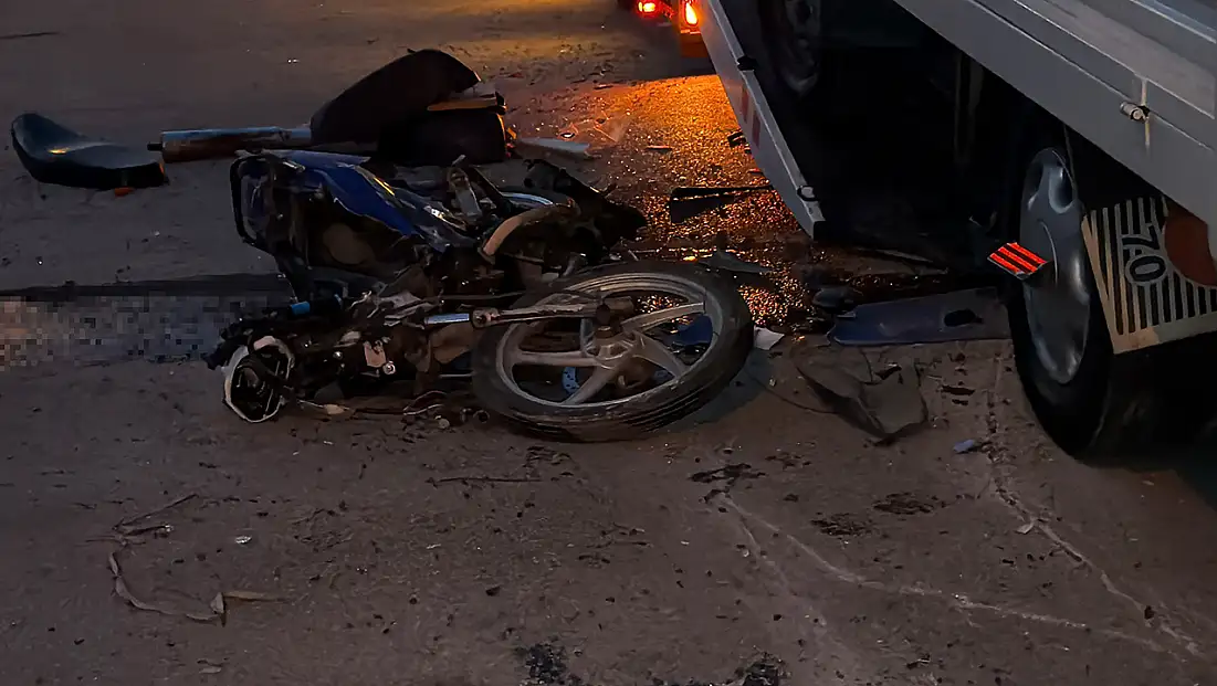 Bolu'daki feci kaza can aldı! Motosiklet ile kamyonet çarpıştı