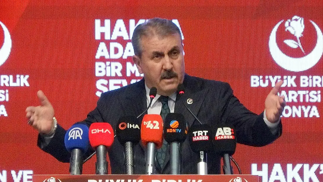 Destici, Konya’da konuştu: Ailemize saldırıyorlar