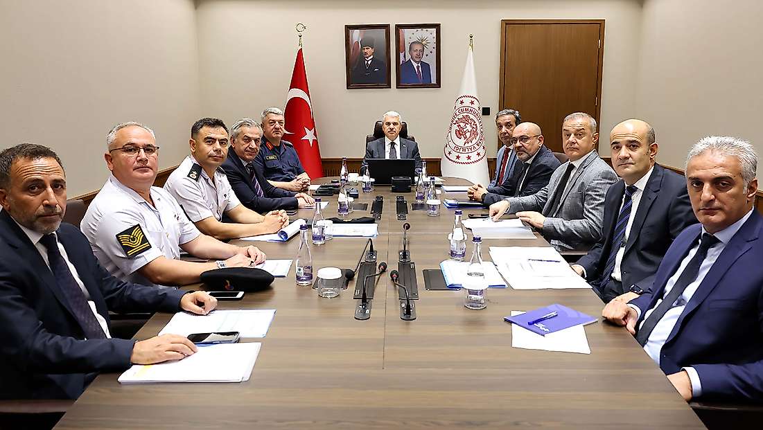 Konya'da okullar açılmadan kritik zirve: Güvenlik tedbirleri masaya yatırıldı