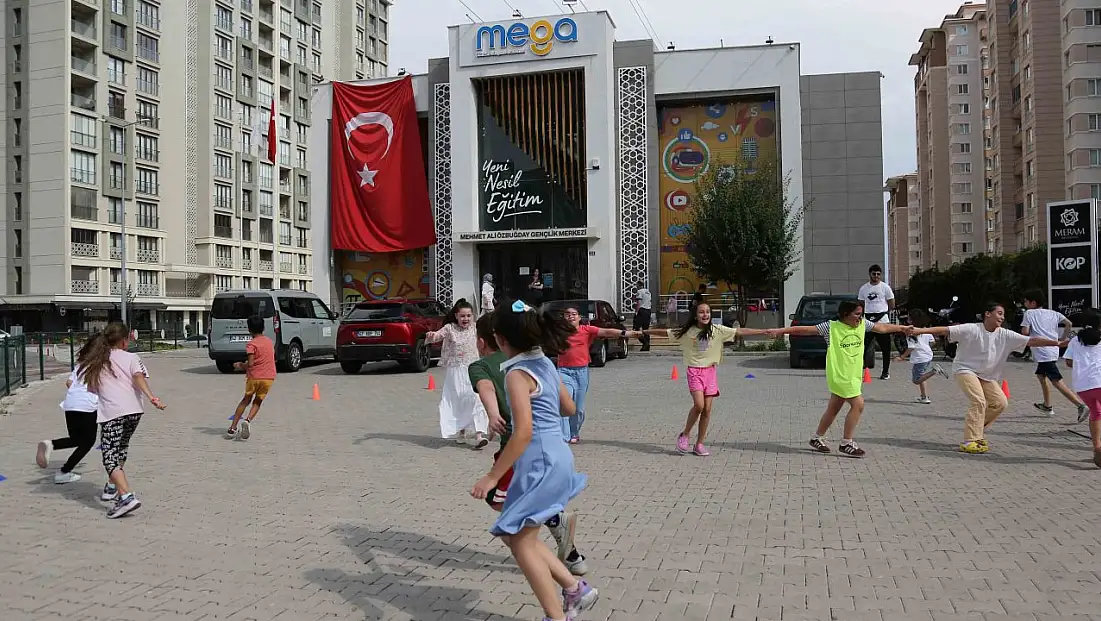 MEGA Yaz Okulu’nda kayıtlar başlıyor