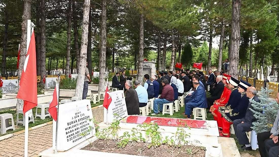 Seydişehir'de şehit mezarları ziyaret edildi