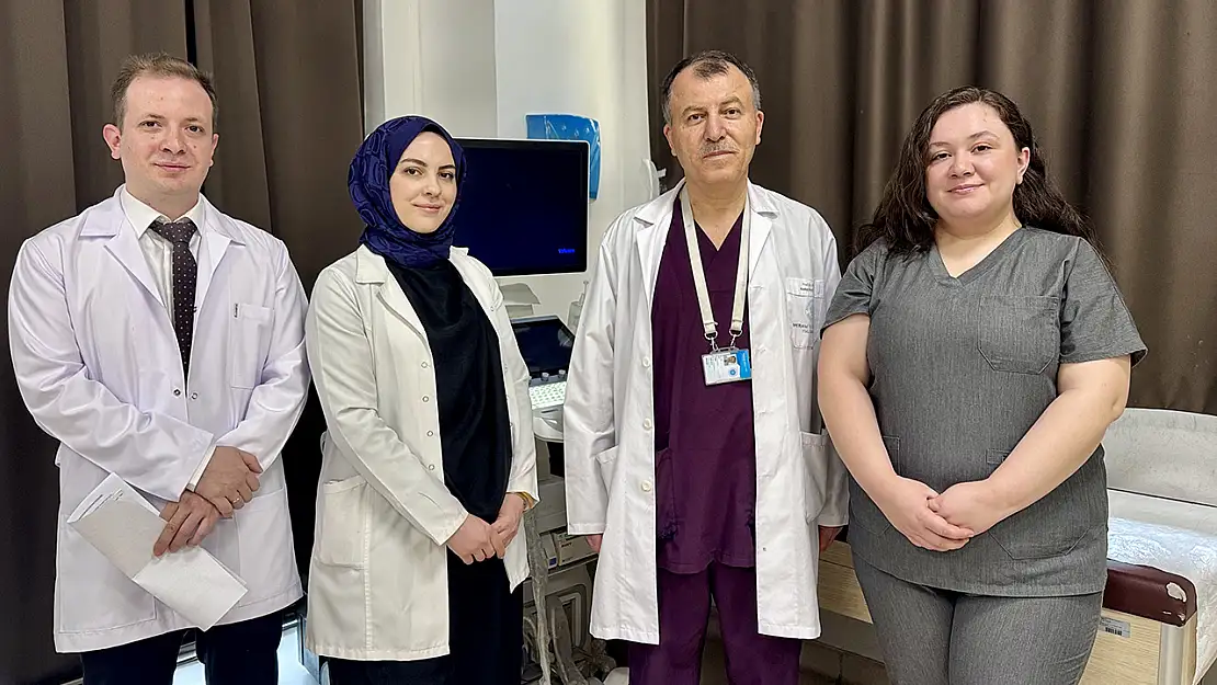 Konya'da doğumunu yaptırdığı bebeklerle meslektaş oldu