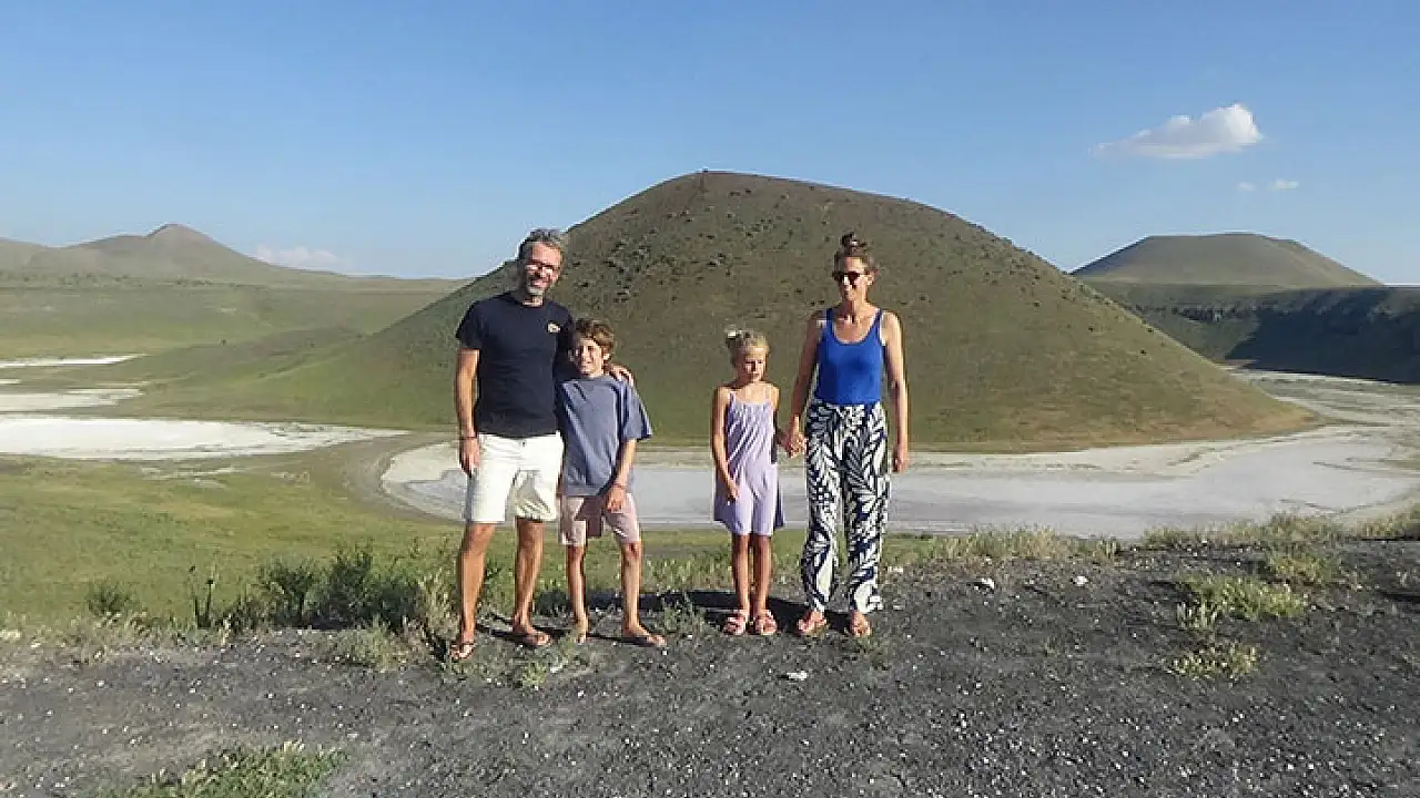 Dünya turu yapan çift Konya’ya hayran kaldı