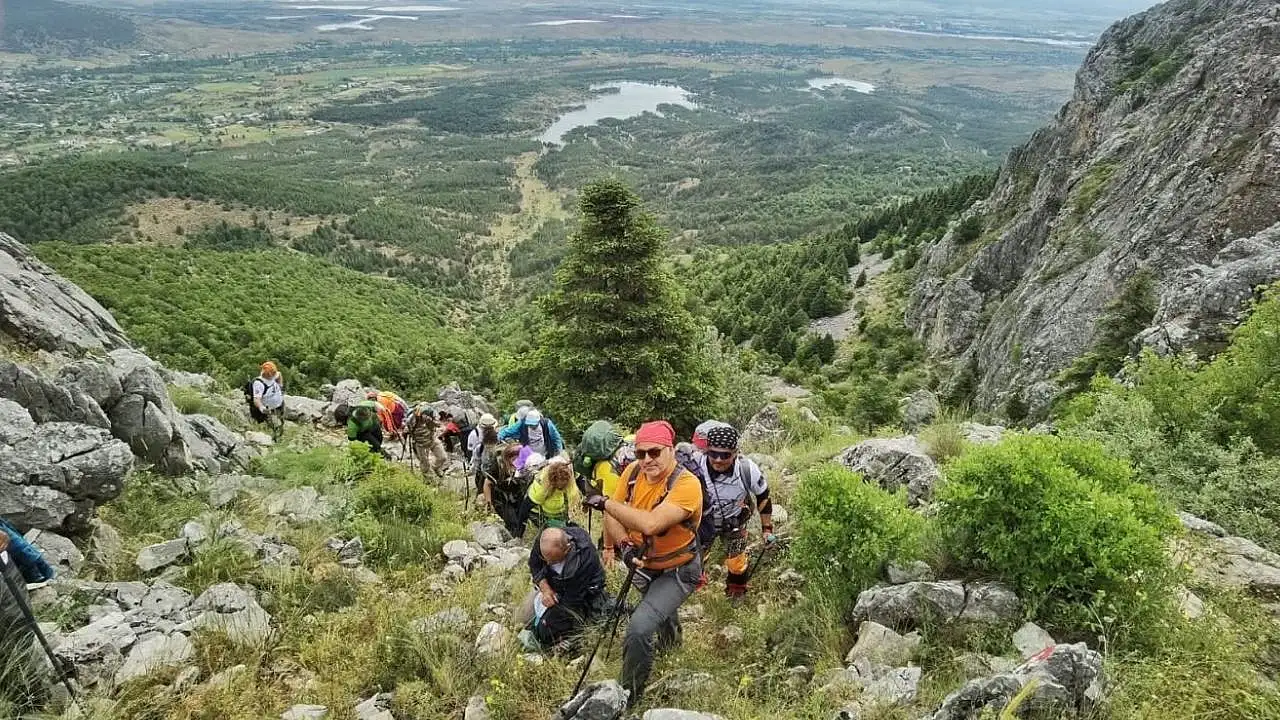 ‘Homonad Yolu Ekibi’ Ahırlı'da tarihin izini sürdü