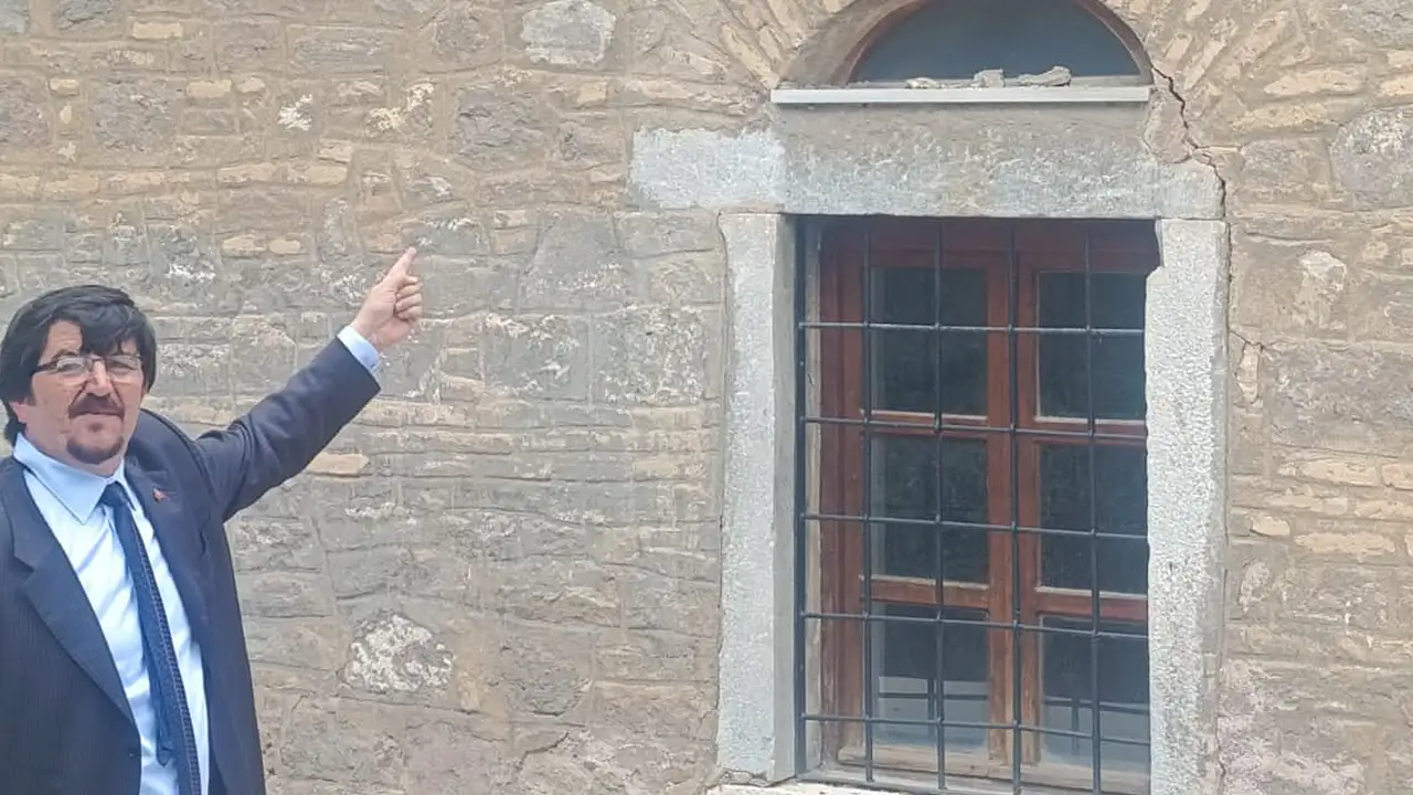 Konya'da ecdat yadigarı türbelere restore hamlesi