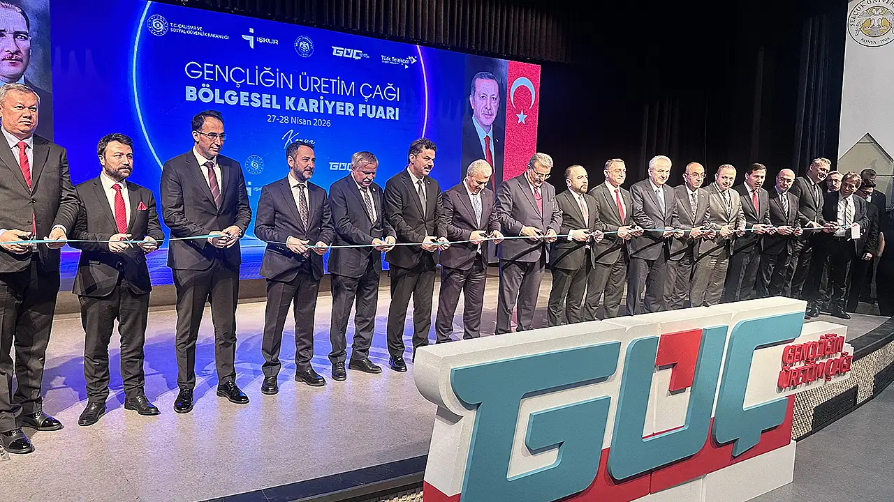 Konya'da gençlere iş dünyasının kapılarını açacak fuar başladı