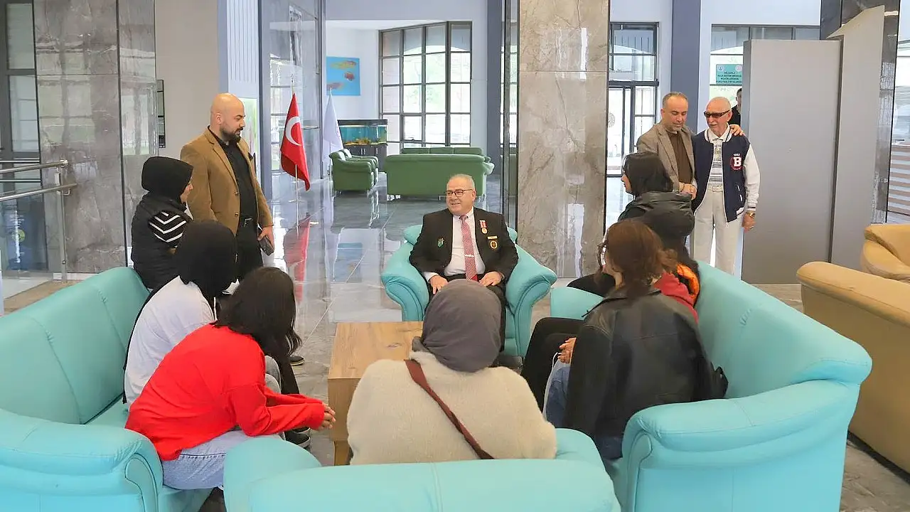 Konya'da huzurevinde ‘Bayram Hikayeleri’