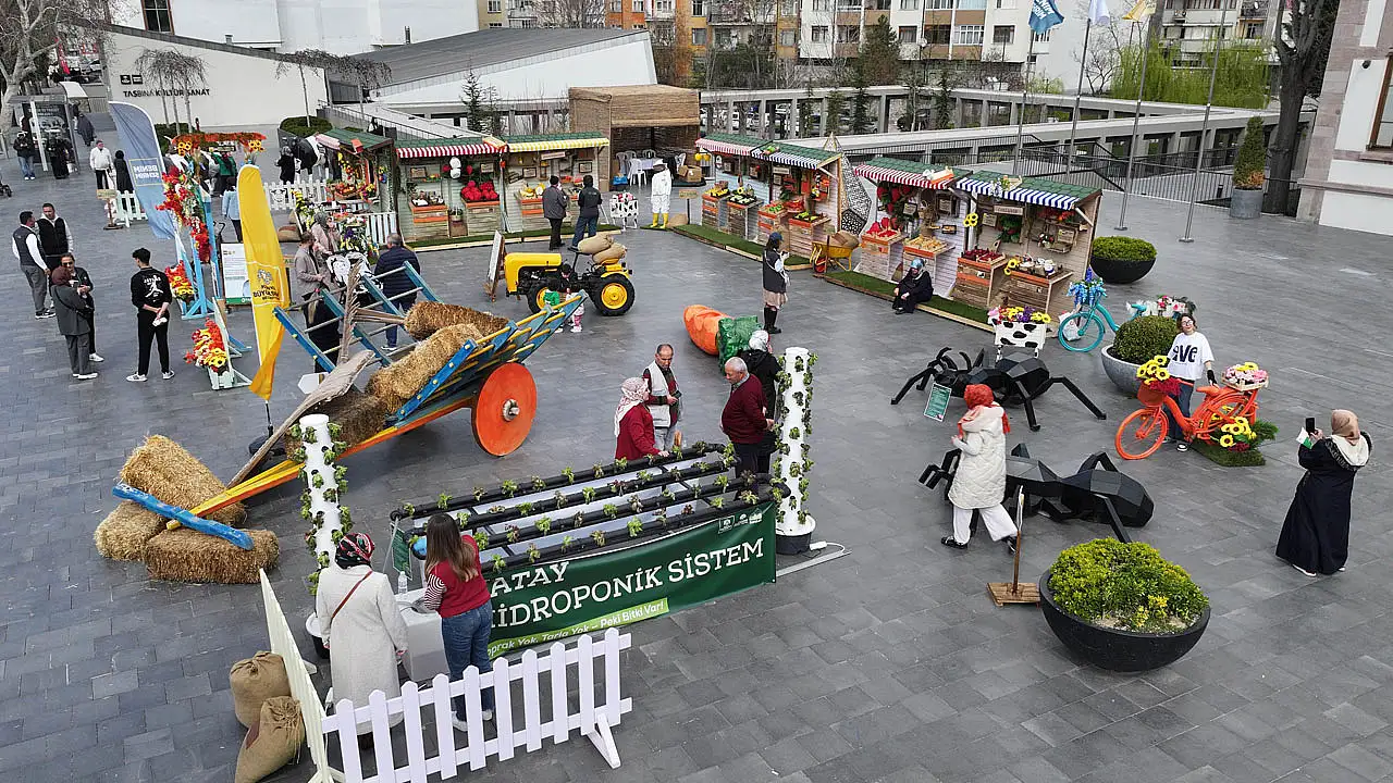 Konya’da tarım haftası renkli görüntülere sahne oldu