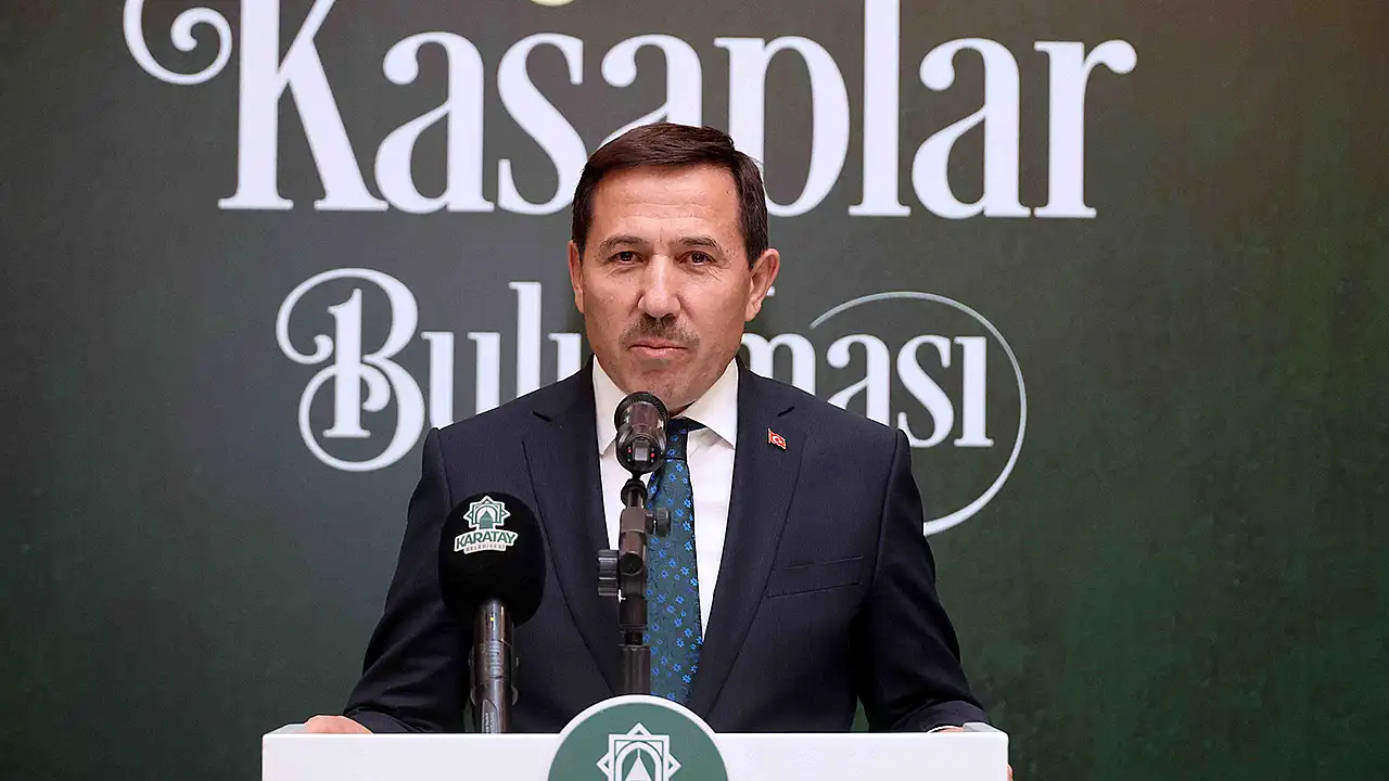 Konya Karatay'da ekiplerin kurban mesaisi
