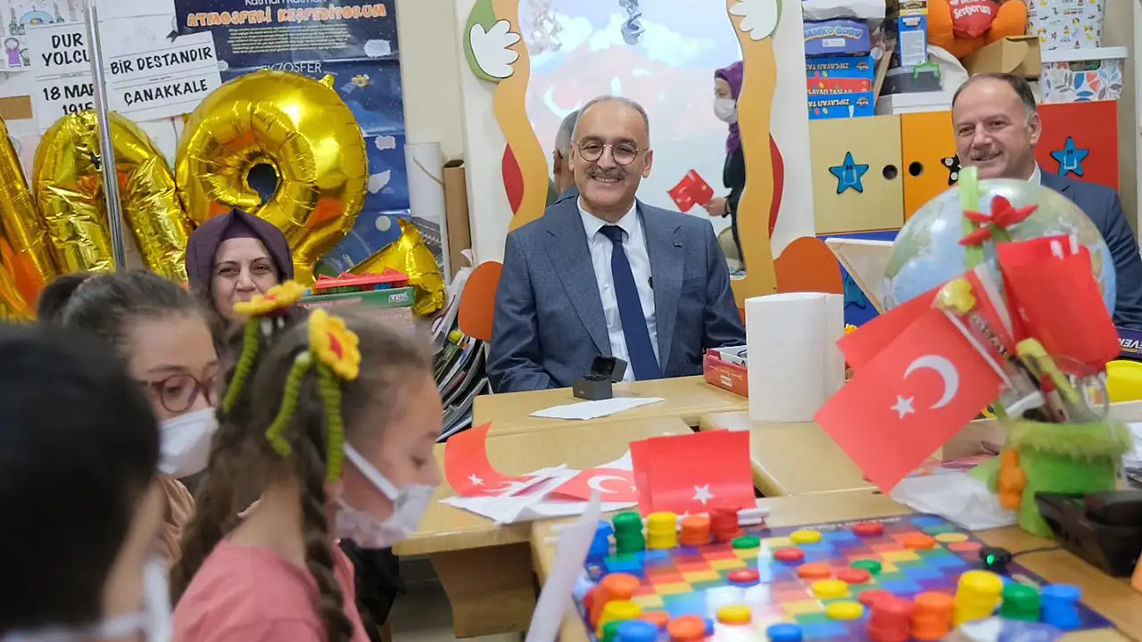 Konya Şehir Hastanesinde çocuklara sürpriz