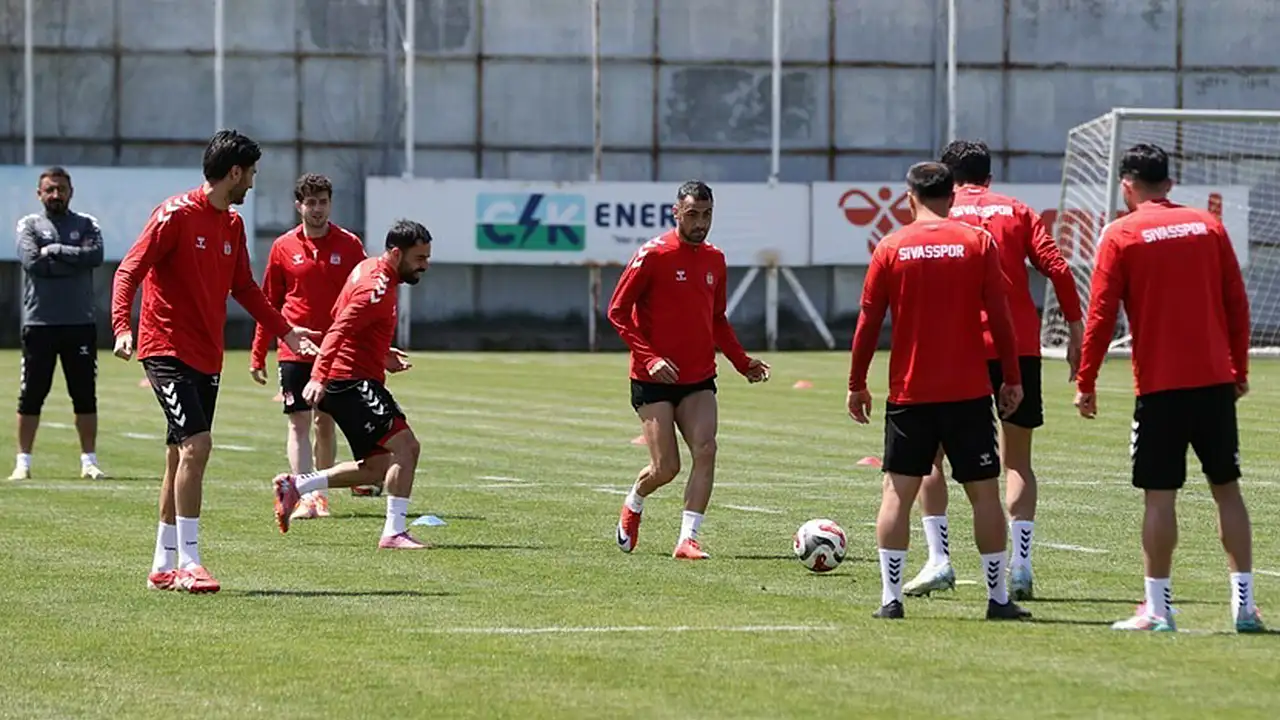 Sivasspor'da yönetim arayışı