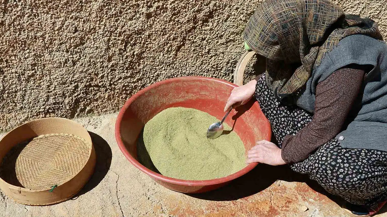 Asırlık dibek Konya'da hala hizmette