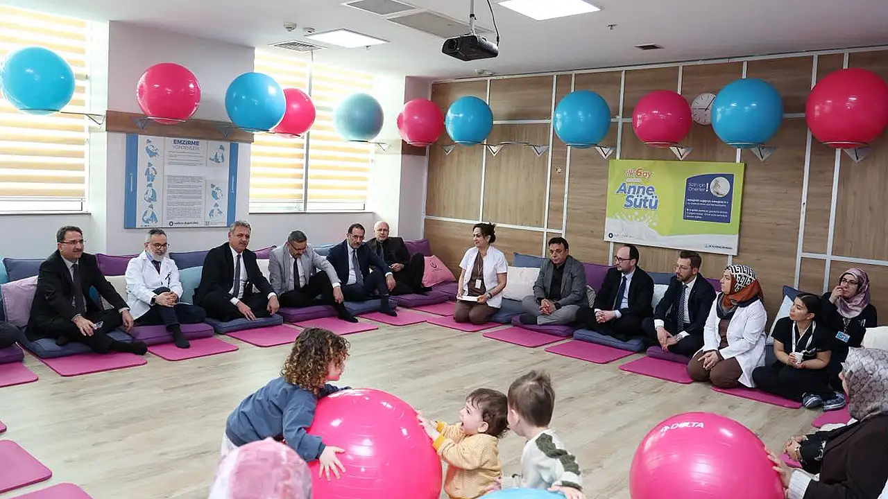 Kadın Doğum ve Çocuk Hastalıkları Hastanesi Gebe Okulu yenilendi