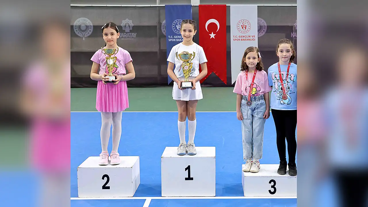 Karatay'da 23 Nisan Tenis Turnuvası heyecanı yaşandı