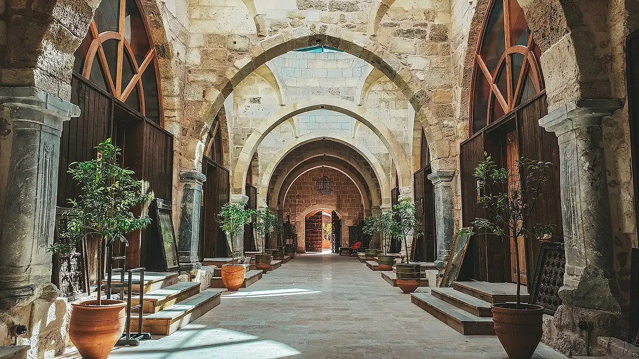 2020'den beri hizmet veren Karatay Termal Tatil Köyü, 400 binden fazla ziyaretçi ağırlayarak sağlık turizmine önemli katkı sağladı.