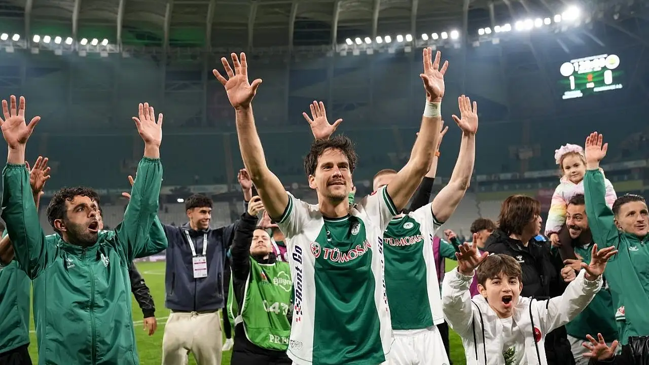Kartal, Kanarya'yı avladı! Konyaspor yarı finalde