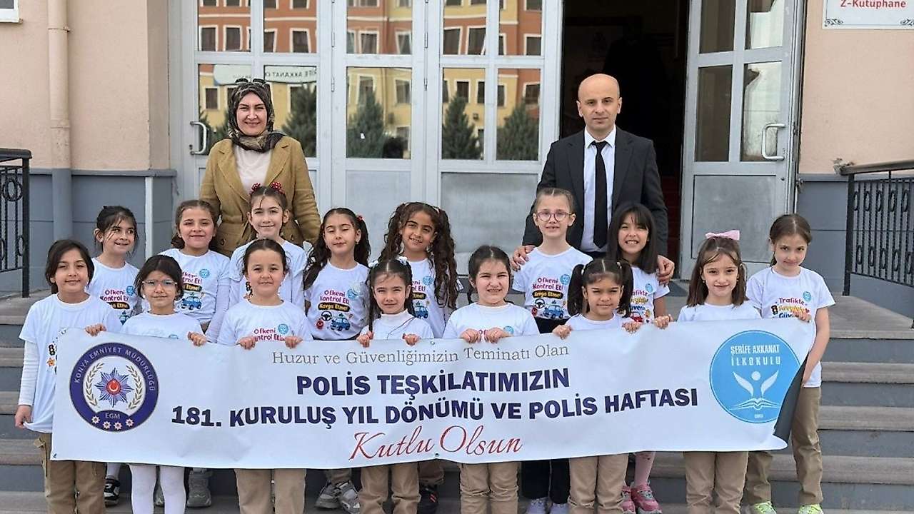 Konya'da 'Öfkeye Fren, Nezakete Yol Ver' etkinliği