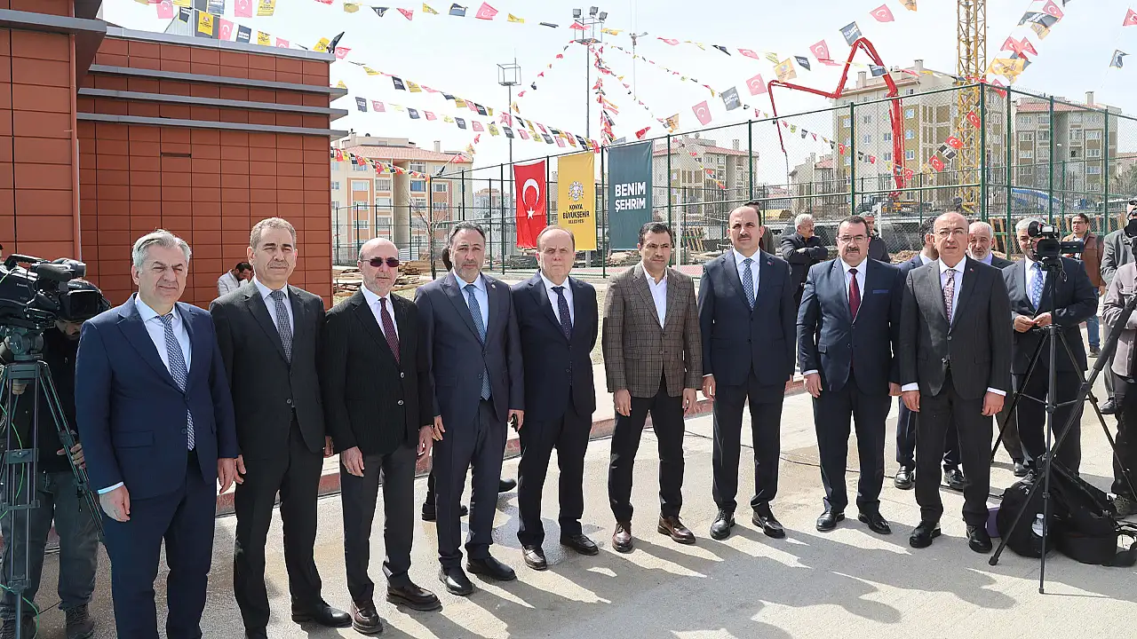 Konya Büyükşehir Belediye Başkanı Uğur İbrahim Altay, Gödene temel atma töreninde 'Konya Modeli Belediyecilik' vurgusu yaparak 8 bin metrekarelik tesisin bahar aylarında hizmete açılacağını belirtti.