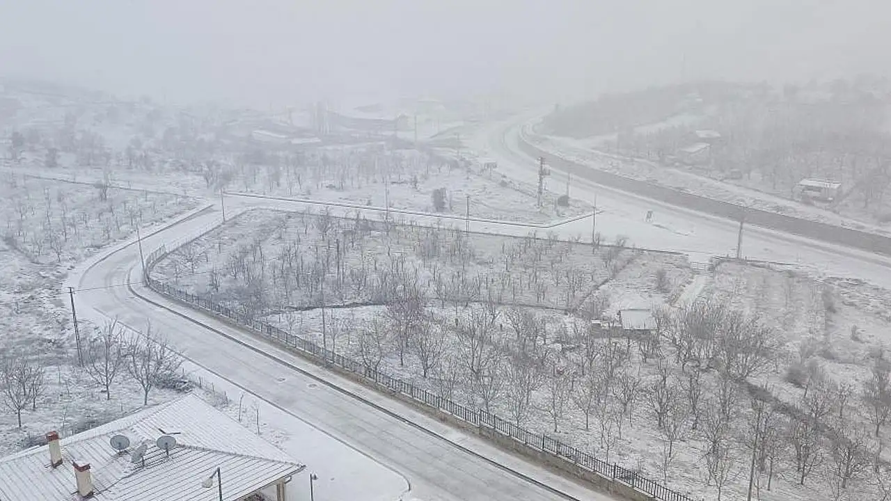 Konya'nın bu ilçesinde kar etkili oldu