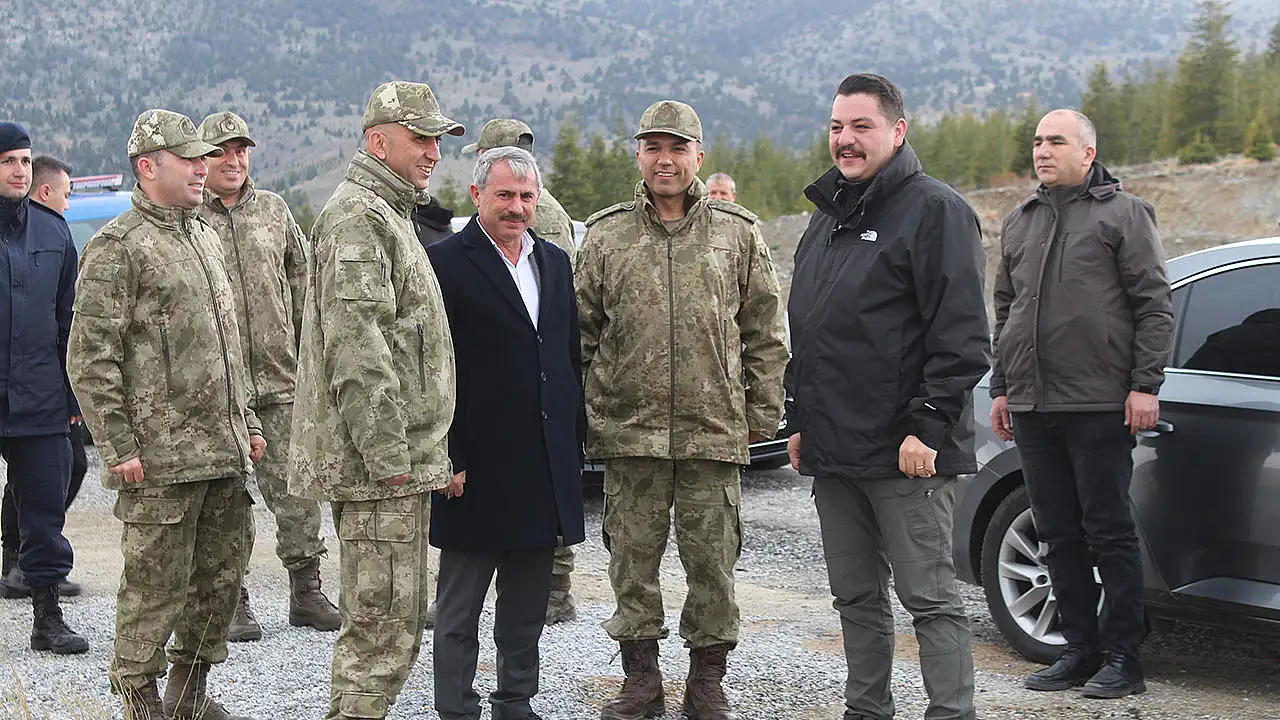 Mehmetçik hatırası Yunak'ta toprakla buluştu