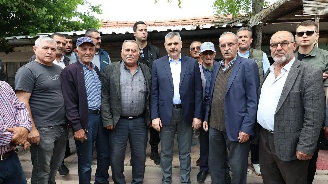 Konyalı Bakan Çiftçi, baba ocağında
