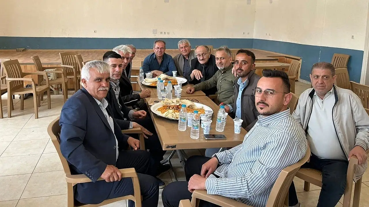 Beyşehir'de eller semaya şükür için açıldı