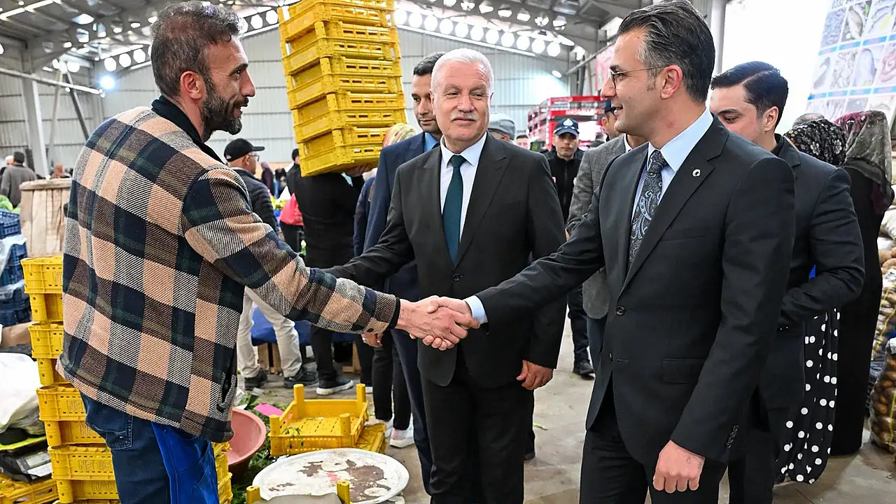Kaymakam Canbolat vatandaşlarla buluştu