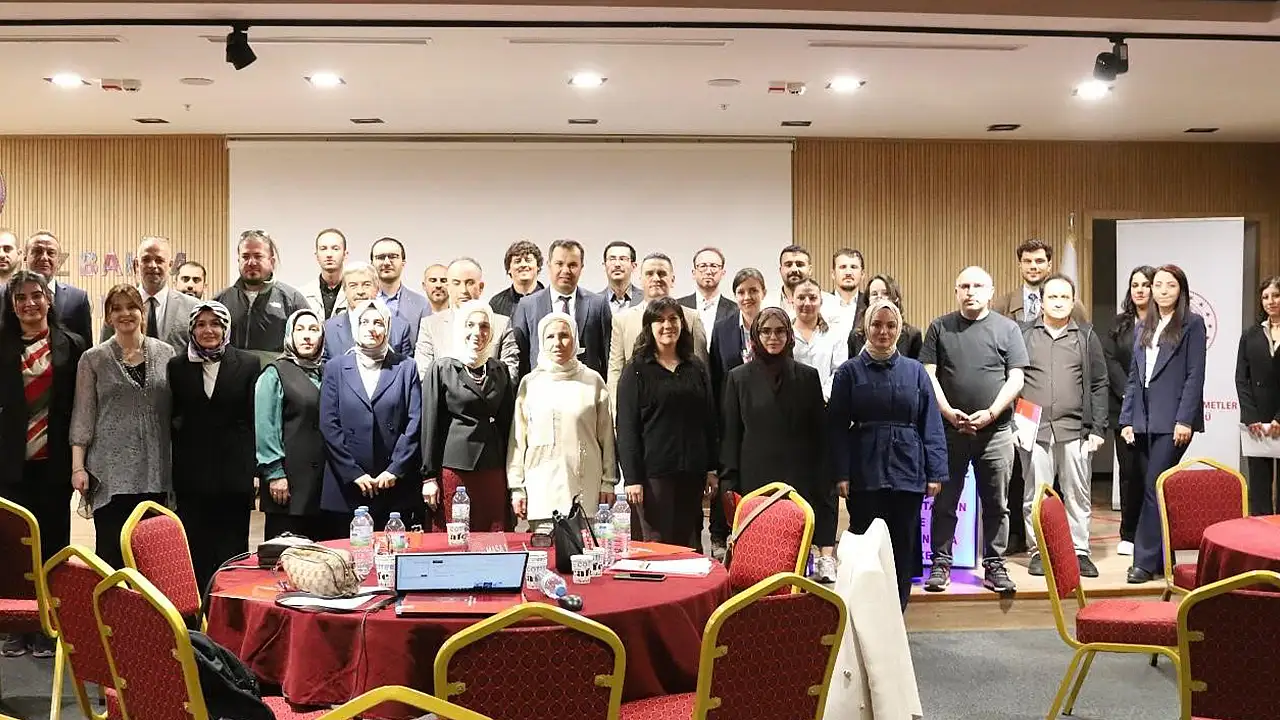 Konya'da Otizm Spektrum Bozukluğu Olan Bireylere Yönelik II. Ulusal Eylem Planı çerçevesinde düzenlenen çalıştayda kamu kurumları ve STK temsilcileri bir araya geldi.