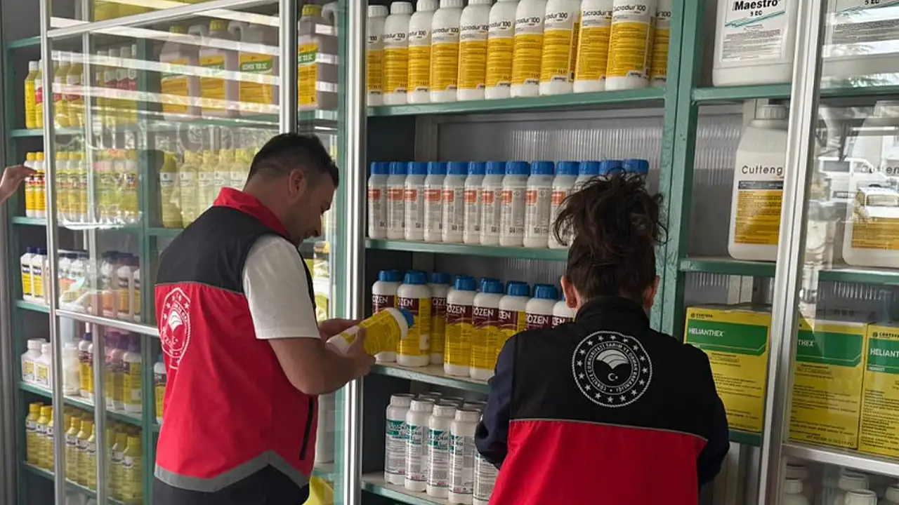 Konya'da bitki koruma bayileri denetleniyor