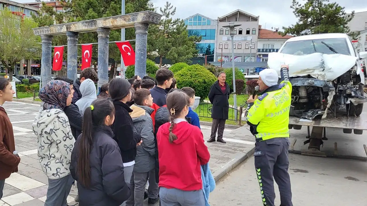 Konya'da dikkat çeken sergi