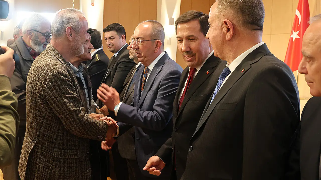 Konya'da protokol bayramlaştı