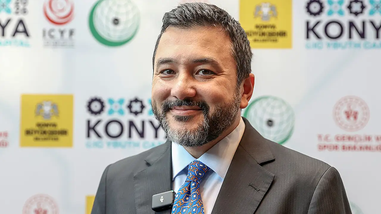 ICYF Başkanı Taha Ayhan, Konya'nın 2026 Gençlik Başkenti etkinlikleri kapsamında Gazze Mahkemesi'nin tarihi kararlarını paylaştı.