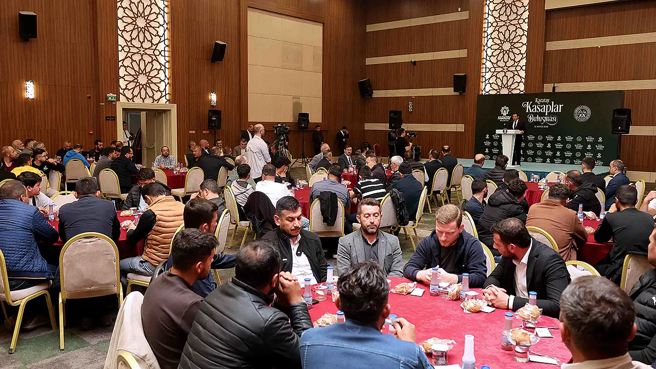 Konya Karatay'da ekiplerin kurban mesaisi