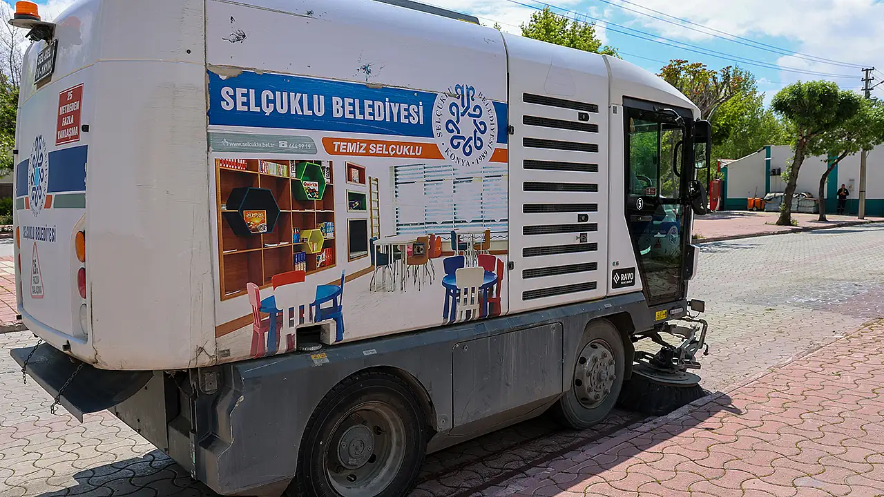 Selçuklu Belediyesi, Kurban Bayramı süresinde vatandaşların huzurlu ve hijyenik bir ortamda ibadetlerini yerine getirebilmesi için tüm saha hazırlıklarını eksiksiz tamamladı.