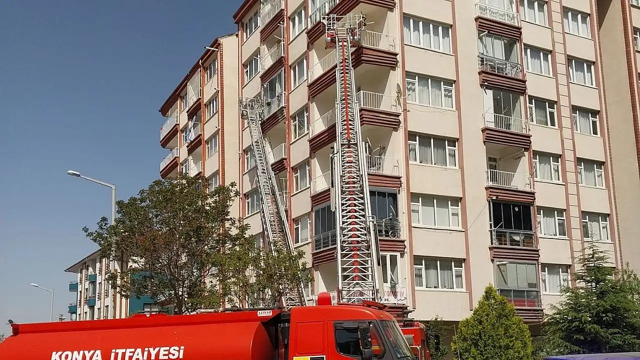 Konya'da apartmanda çıkan yangın söndürüldü