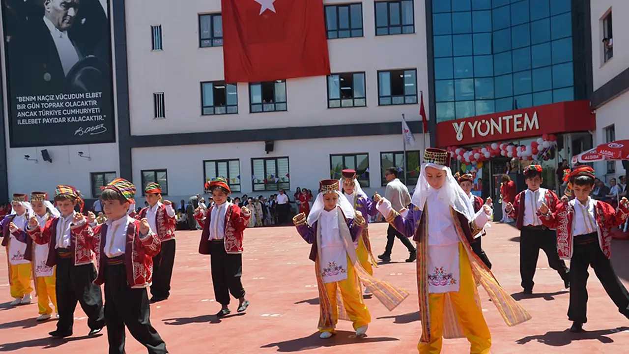 Yöntem' de 23 Nisan etkinliklerle kutlandı