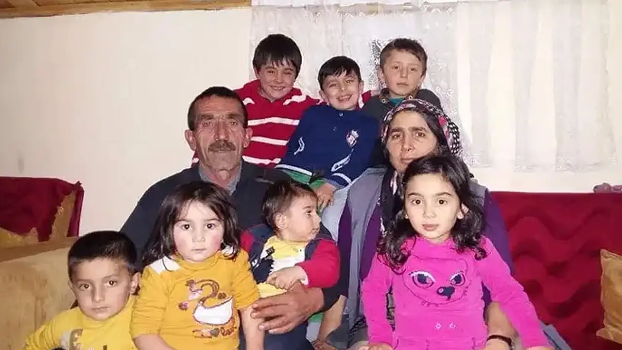1'i bebek 4 evladını ve eşini kaybetti, torunları onu ayakta tutuyor
