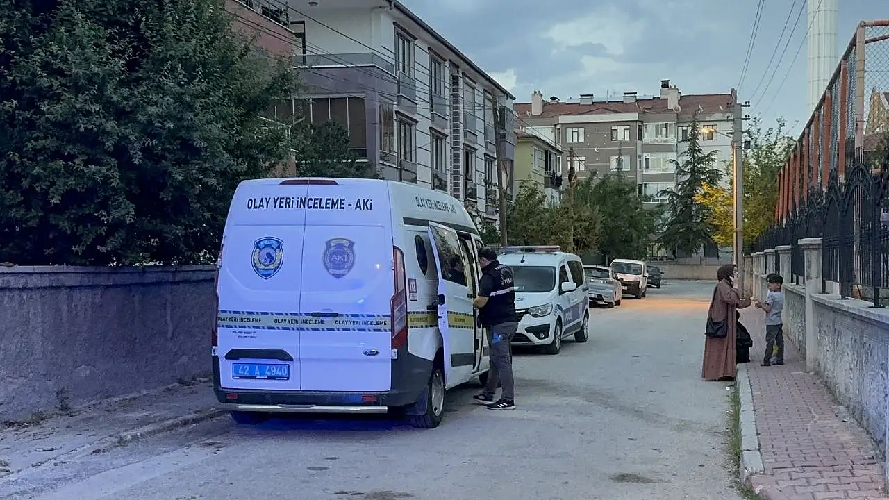 Konya'da yabancı uyruklu ailede bıçaklar konuştu