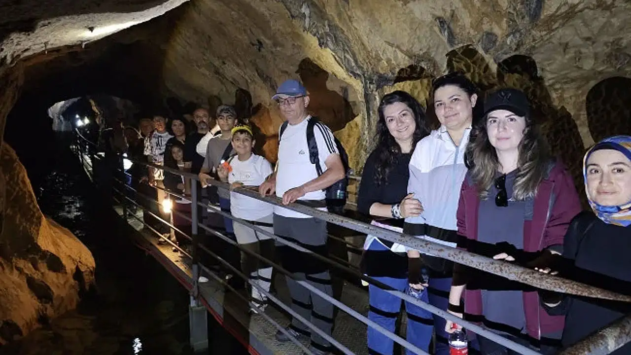 Doğaseverler Beyşehir'in saklı güzelliklerini keşfetti