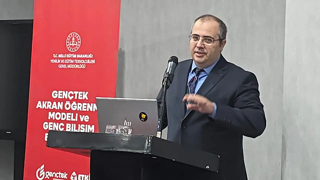 Gençler teknoloji dünyasını yerinde keşfetti
