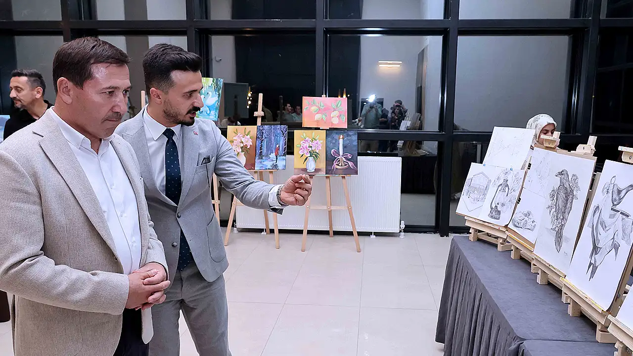 Karatay'da 582 kursiyerin emeği beğeni topladı