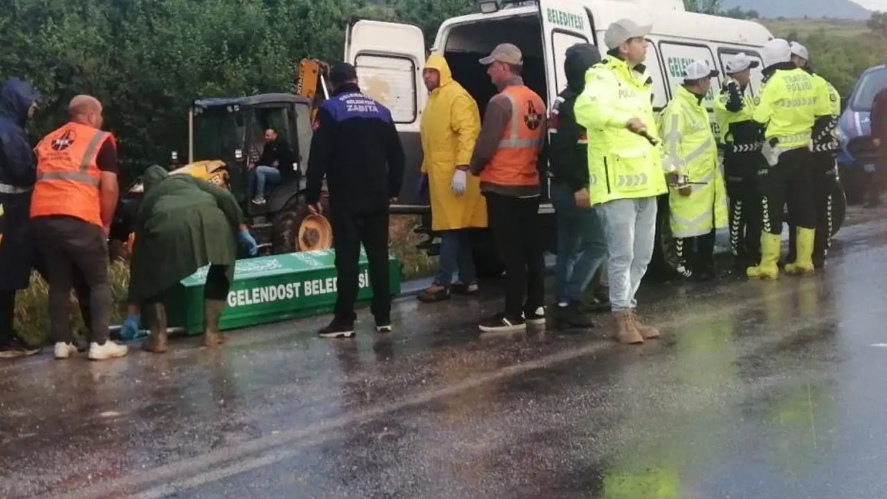 Konya çıkışlı kazada ölenlerin kimlikleri açıklandı!