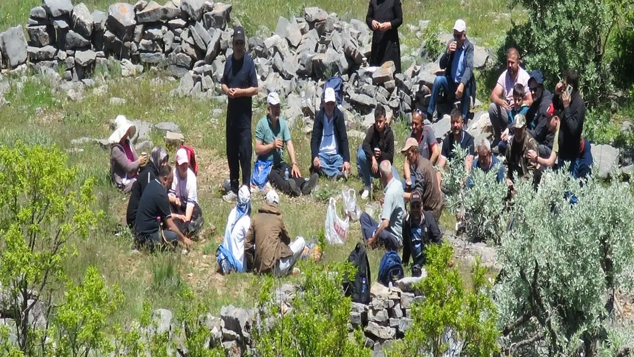 Konya'da unutulan yol, 40 yıl sonra yeniden yüründü