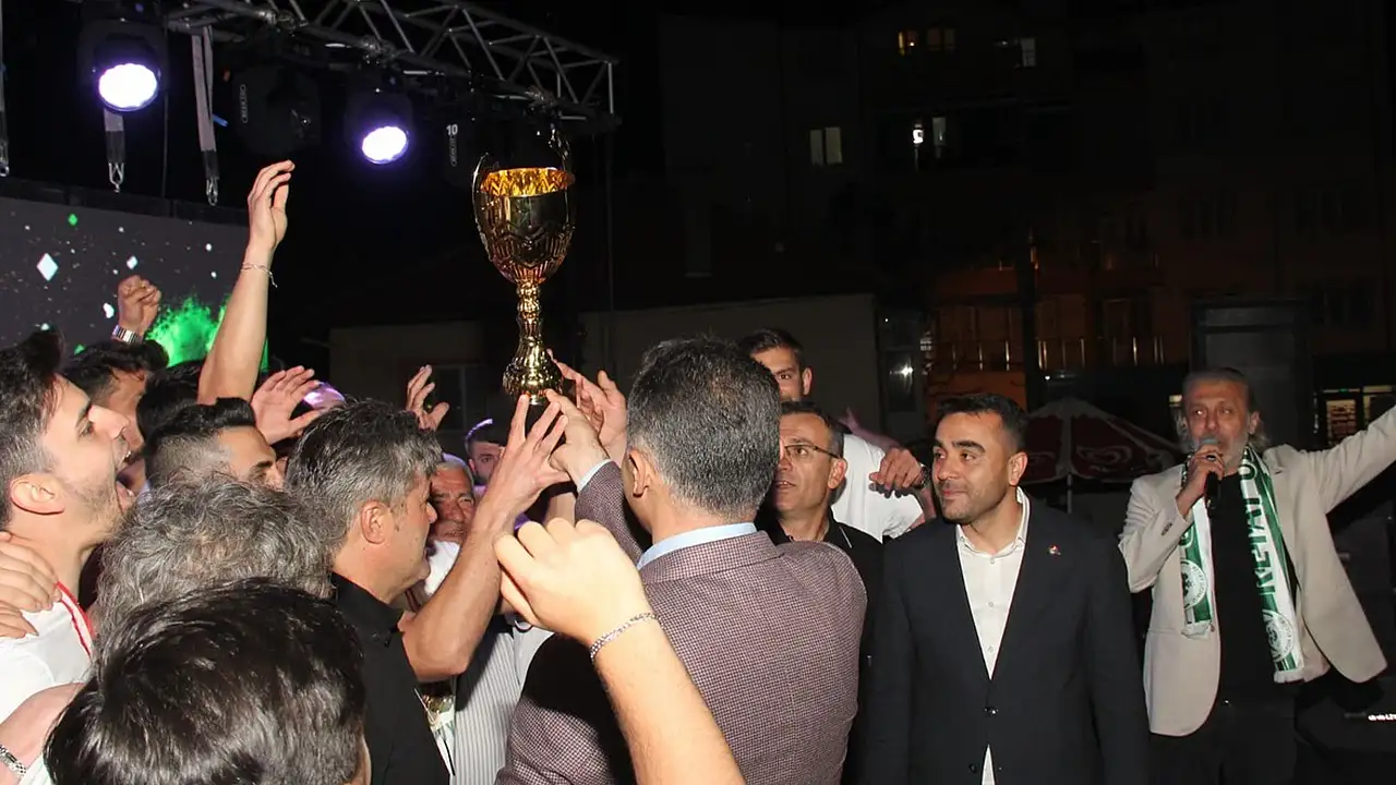 Konya takımında coşkulu kutlama