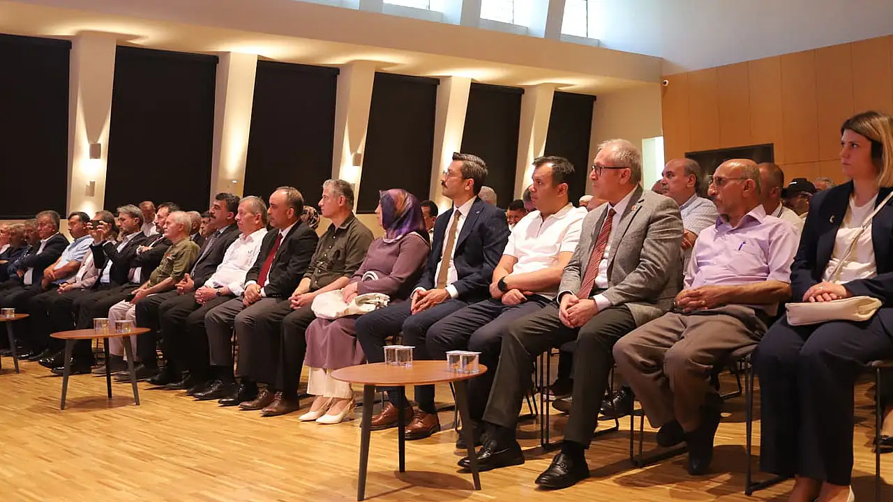 Muhtarlarımızla 'Aile ve Nüfus On Yılı' kapsamında bir araya geldik
