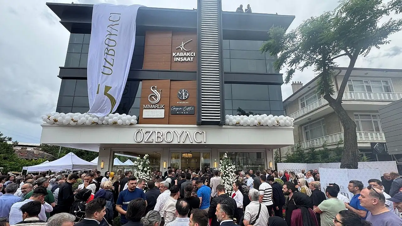 Özboyacı Altın 6. şubesini Meram'da açtı
