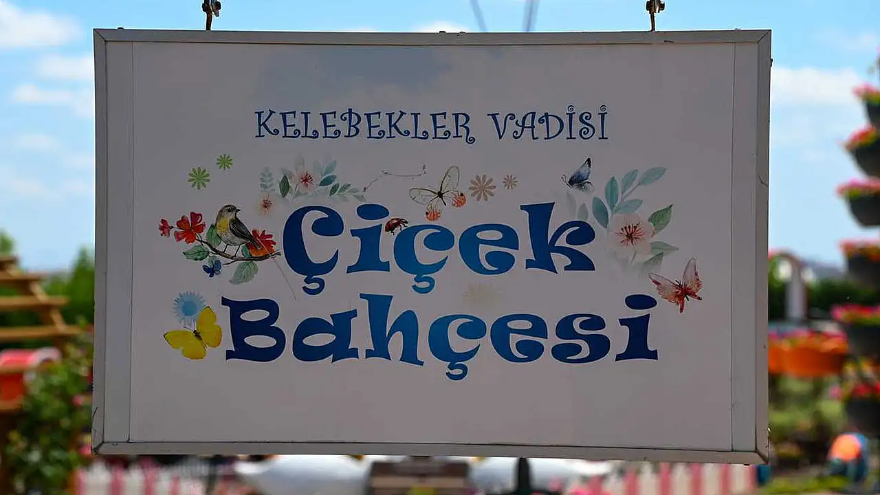 'Selçuklu Çiçek Bahçesi' kapılarını açıyor!