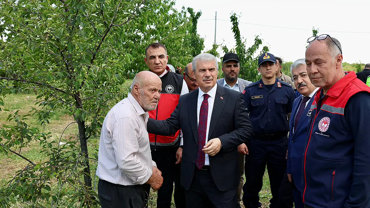 Vali Akın Akşehir'de zarar gören bölgeleri inceledi