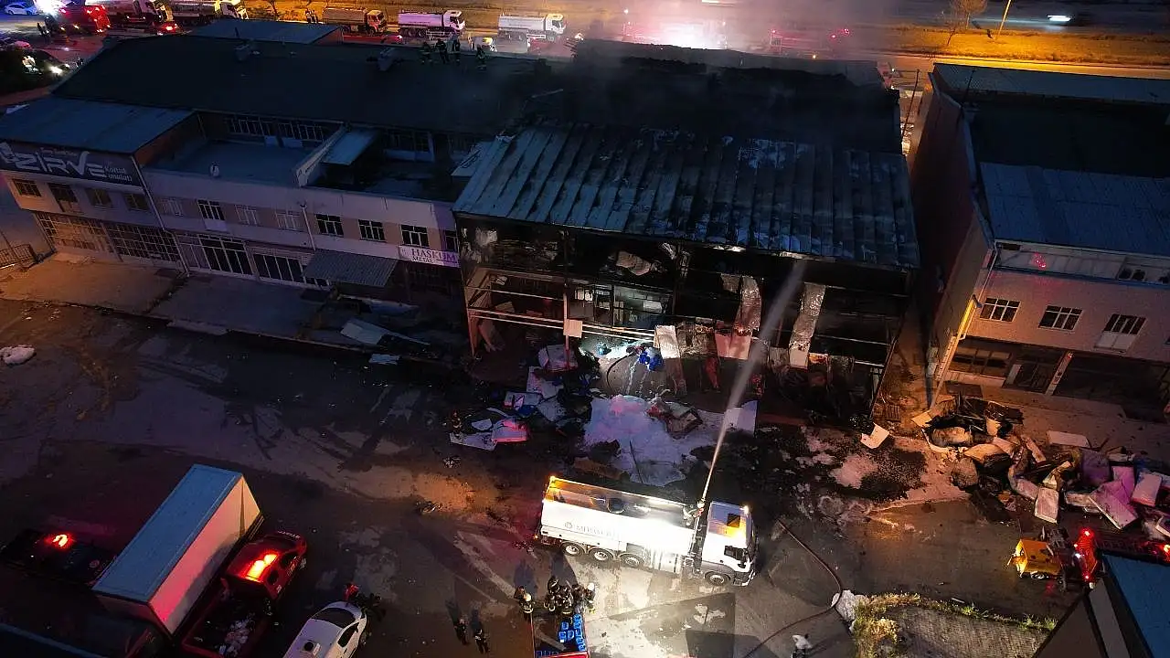 Konya'daki yangında şehit oldu