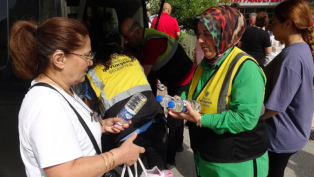 YKS'de son dakika maratonu: Kimi saniyelerle yetişti, kimi kapıda kaldı
